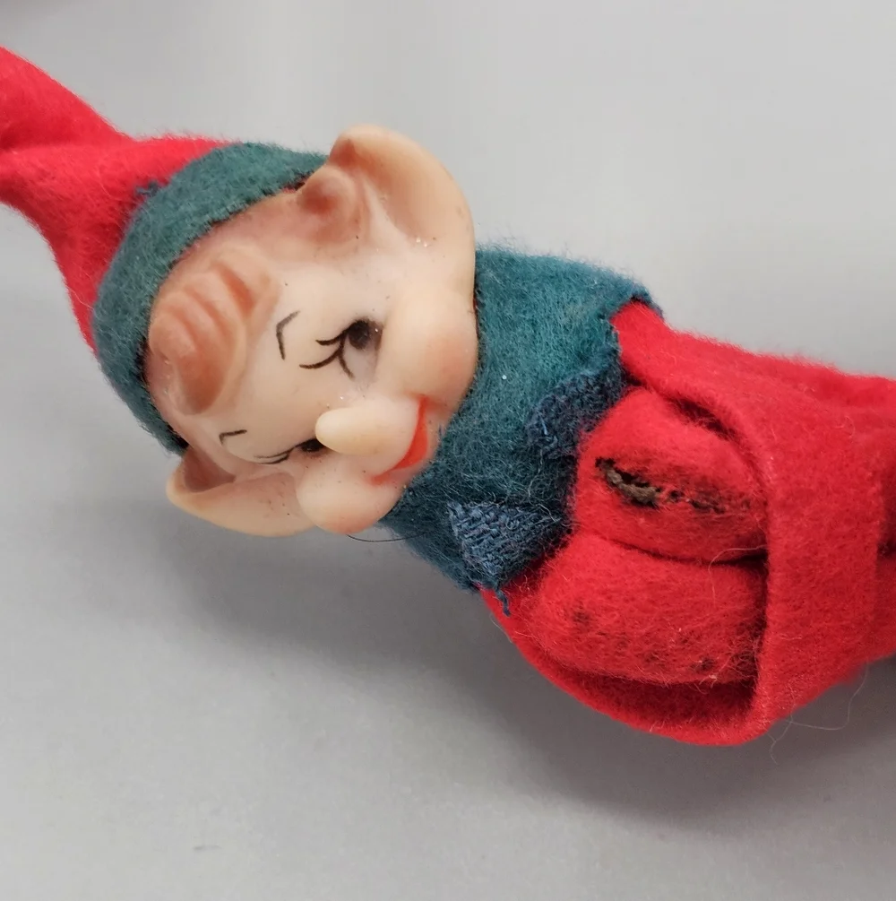 Knee Hugger Elf Pixie Vtg Lot Christmas Ornaments Molded Face Red 1950s MCM Flaw